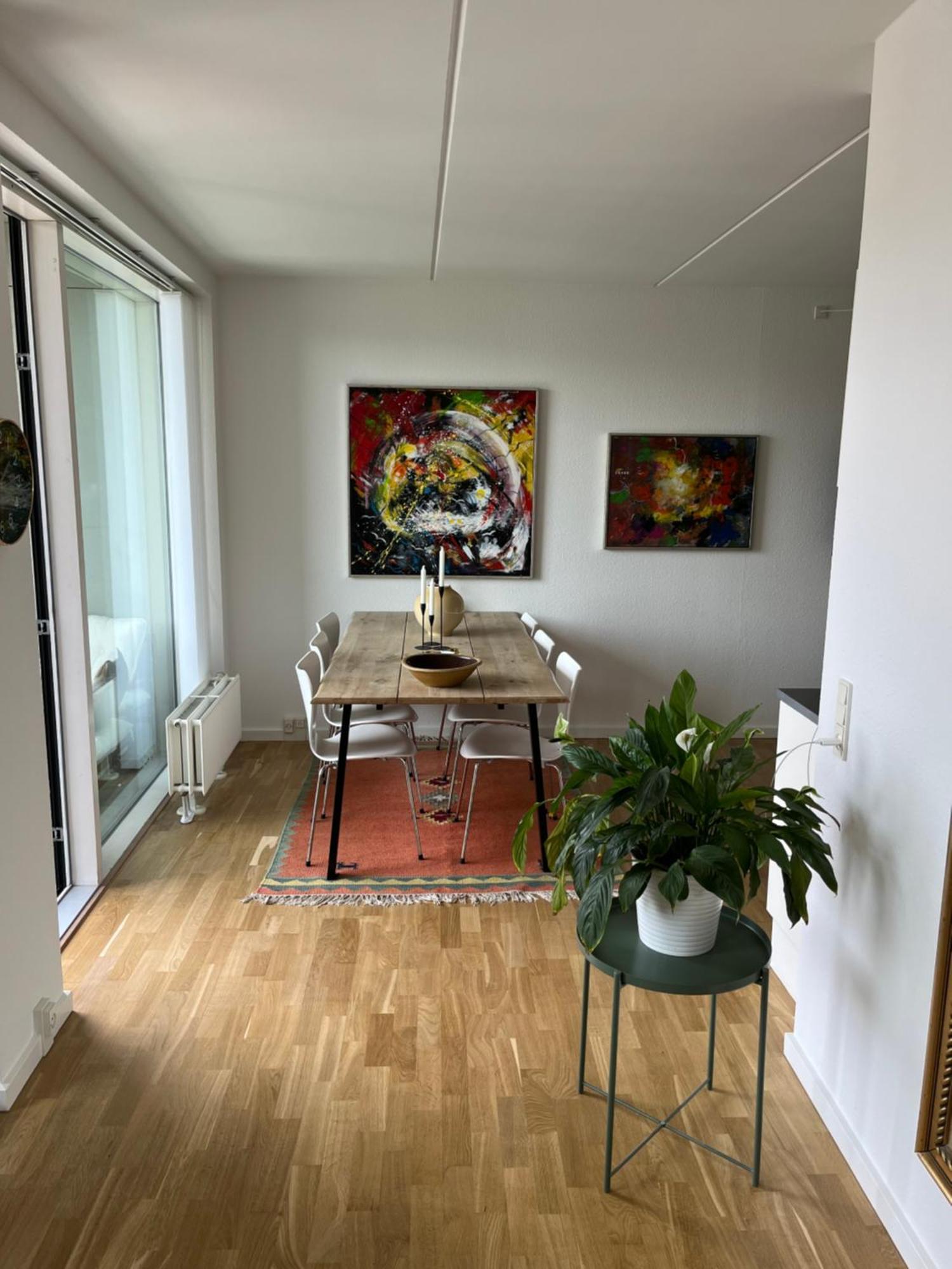 Amsterdam In *